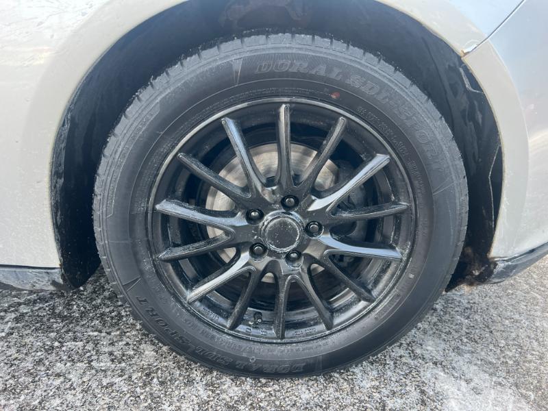 Ford Focus SE Sedan 2013