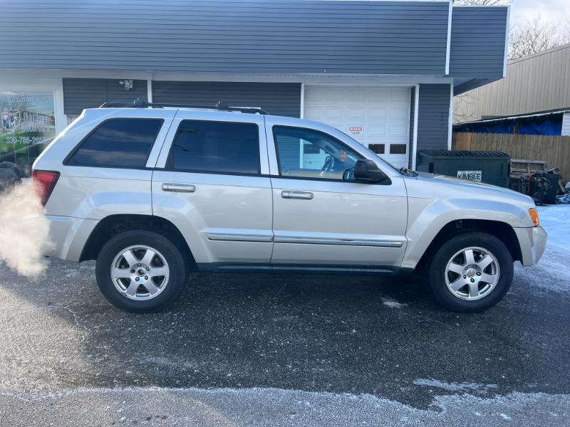 Jeep Grand Cherokee Laredo 4WD 2010