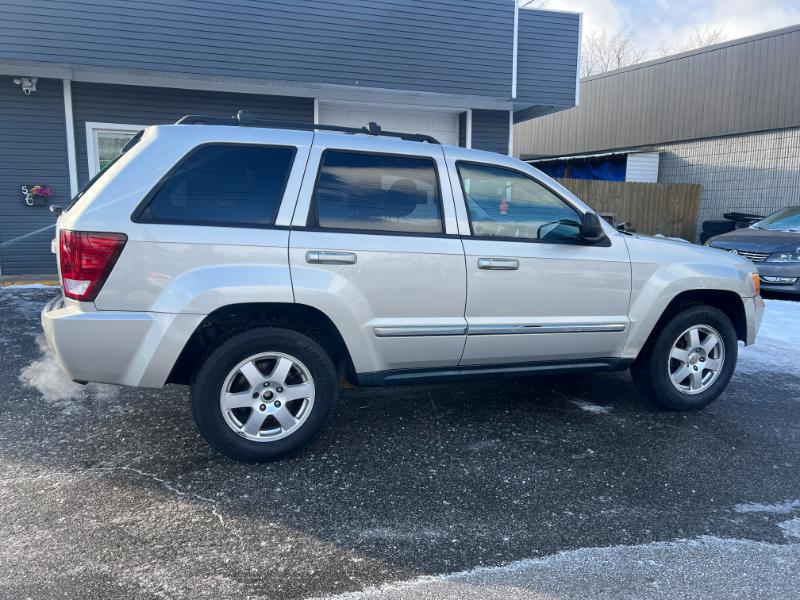 Jeep Grand Cherokee Laredo 4WD 2010