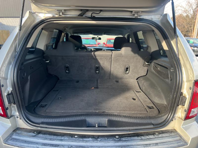 Jeep Grand Cherokee Laredo 4WD 2010