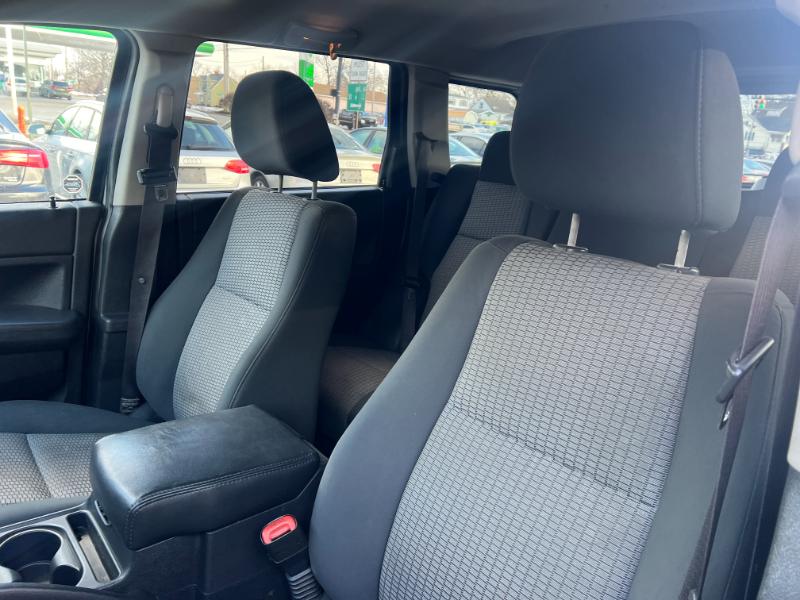 Jeep Grand Cherokee Laredo 4WD 2010