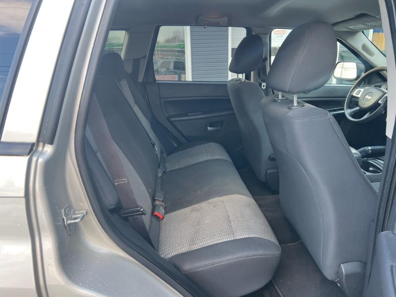 Jeep Grand Cherokee Laredo 4WD 2010