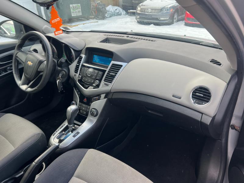 Chevrolet Cruze 2LS 2012