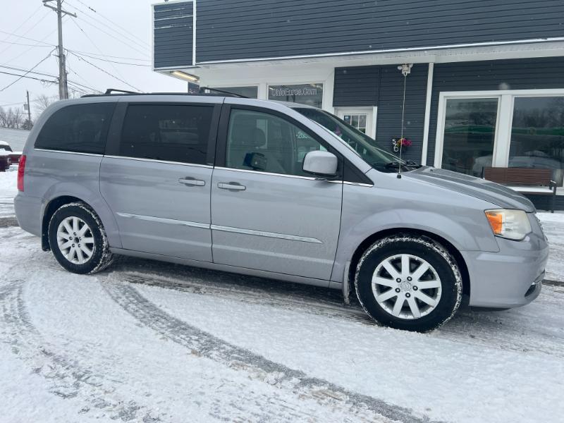 Chrysler Town & Country Touring 2013