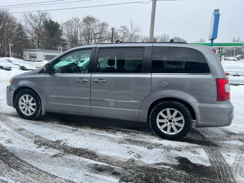 Chrysler Town & Country Touring 2013