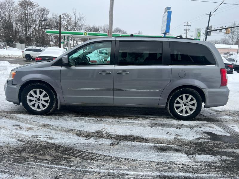 Chrysler Town & Country Touring 2013