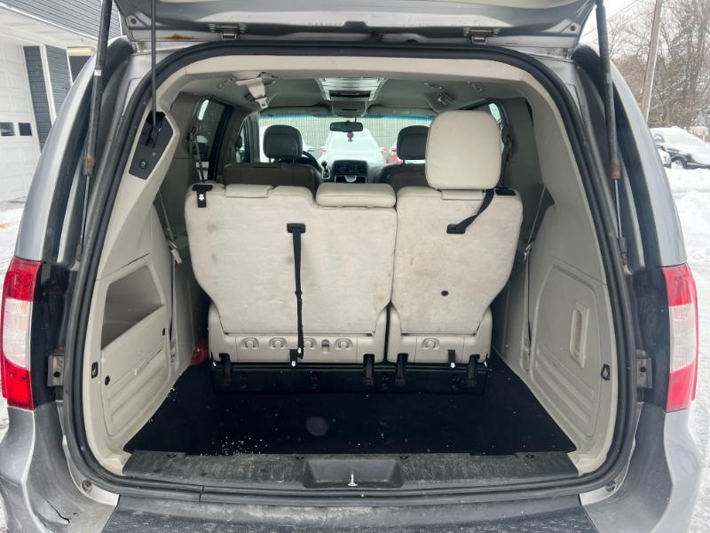 Chrysler Town & Country Touring 2013