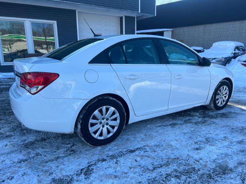 Chevrolet Cruze 2LS 2011