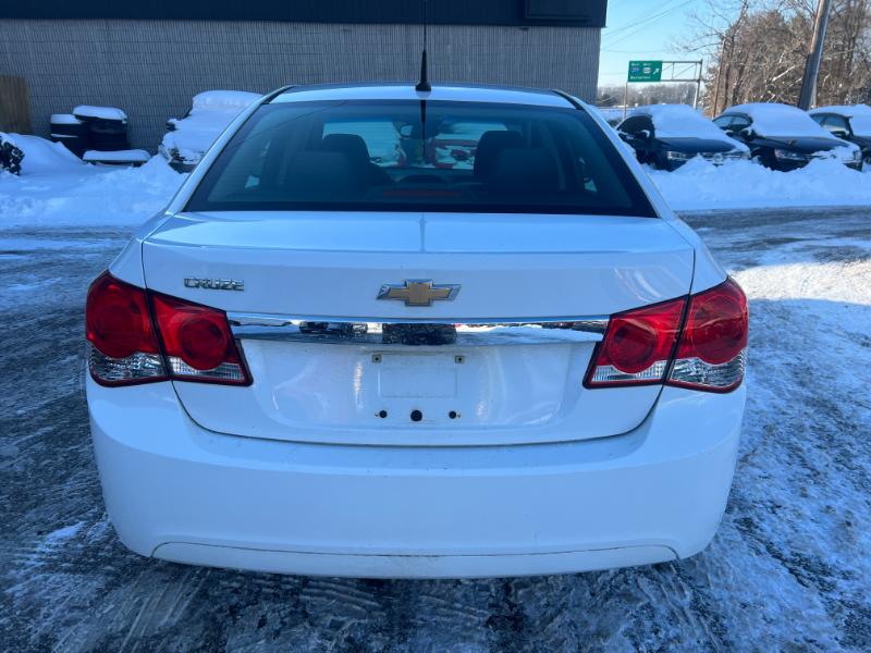 Chevrolet Cruze 2LS 2011