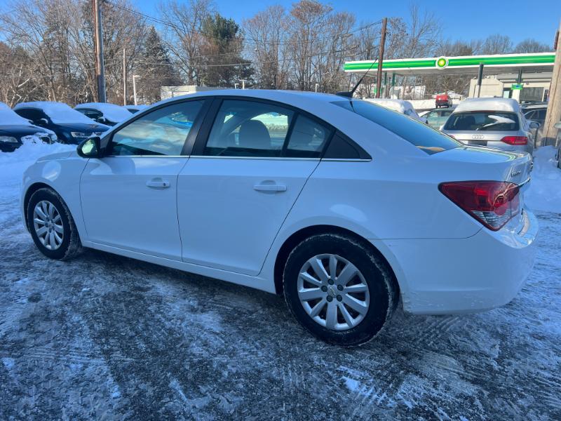 Chevrolet Cruze 2LS 2011