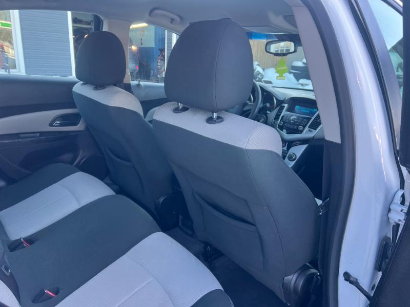 Chevrolet Cruze 2LS 2011