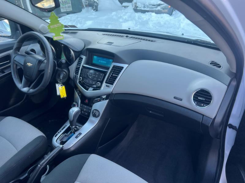 Chevrolet Cruze 2LS 2011