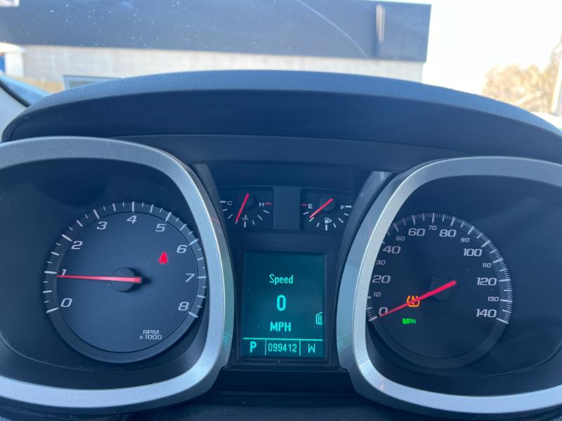 Chevrolet Equinox 1LT 2WD 2011