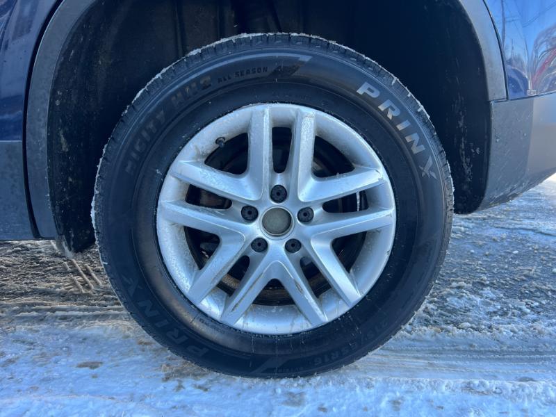 Volkswagen Tiguan SEL 2011