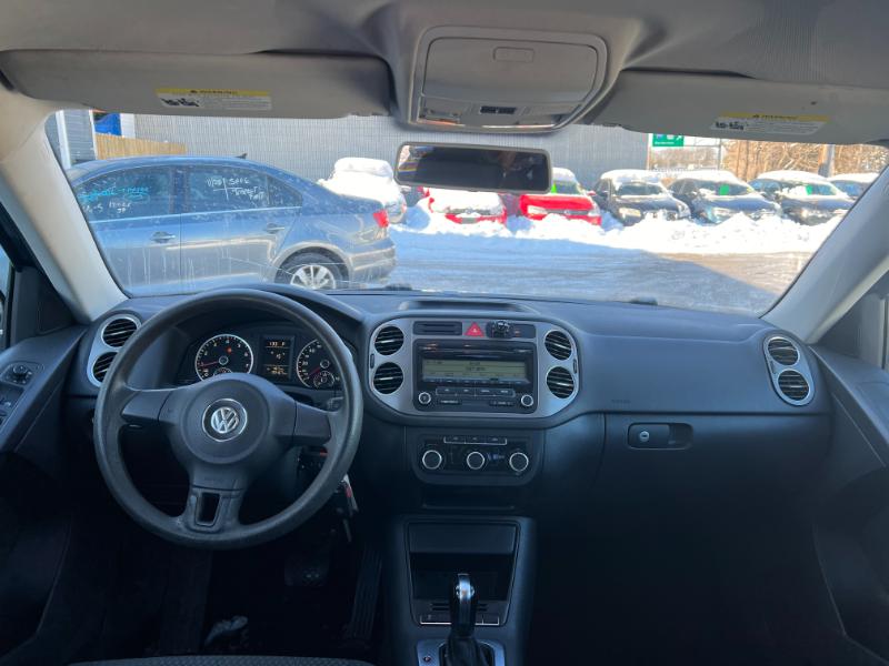 Volkswagen Tiguan SEL 2011