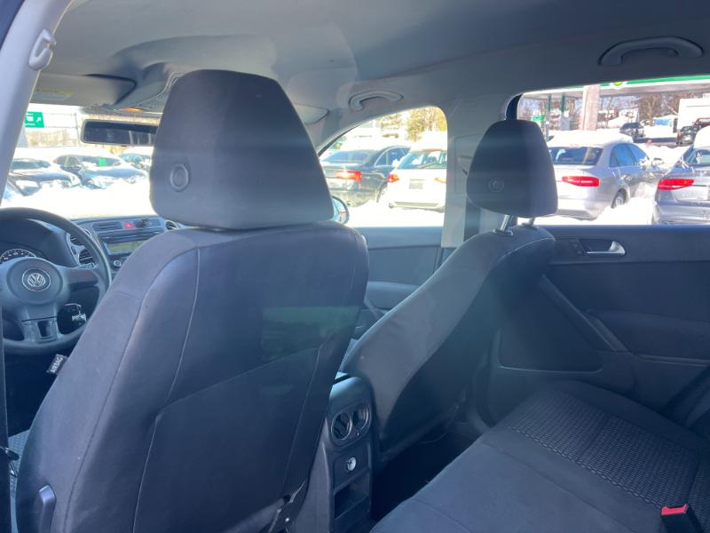 Volkswagen Tiguan SEL 2011