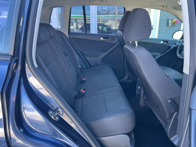 Volkswagen Tiguan SEL 2011