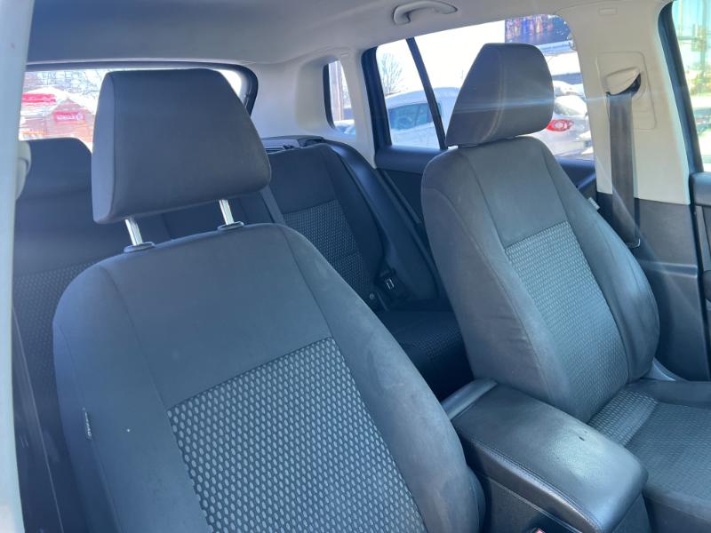 Volkswagen Tiguan SEL 2011