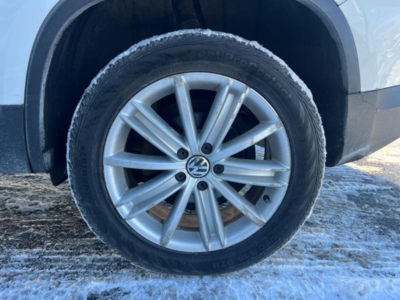 Volkswagen Tiguan S 4Motion 2012