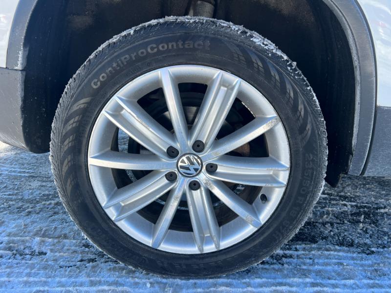 Volkswagen Tiguan S 4Motion 2012