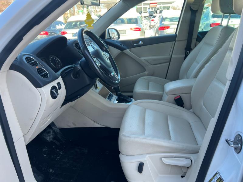 Volkswagen Tiguan S 4Motion 2012