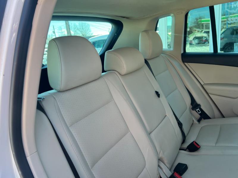 Volkswagen Tiguan S 4Motion 2012