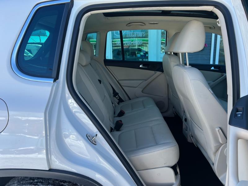 Volkswagen Tiguan S 4Motion 2012