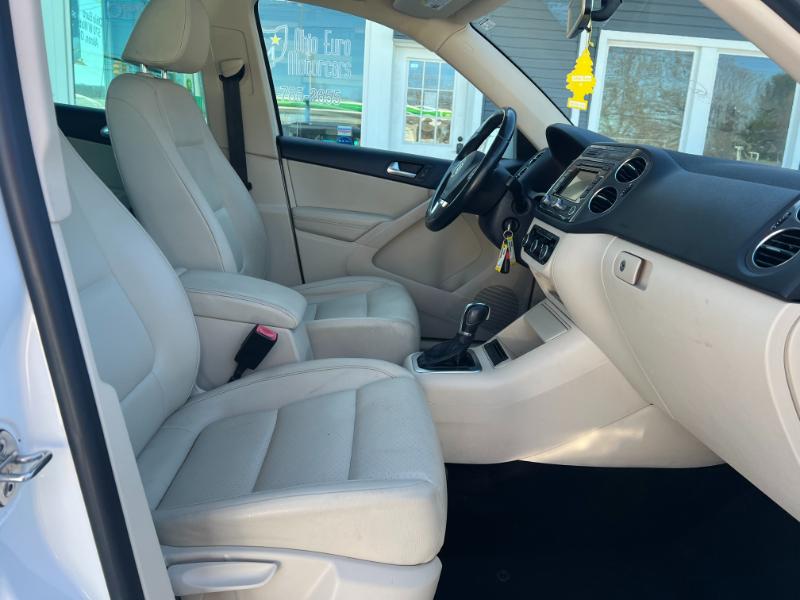 Volkswagen Tiguan S 4Motion 2012