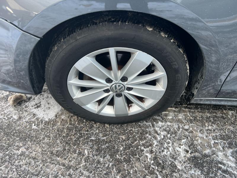 Volkswagen Jetta TDI S 6A 2015