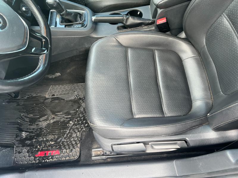 Volkswagen Jetta TDI S 6A 2015