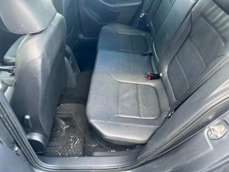 Volkswagen Jetta TDI S 6A 2015