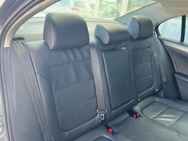 Volkswagen Jetta TDI S 6A 2015