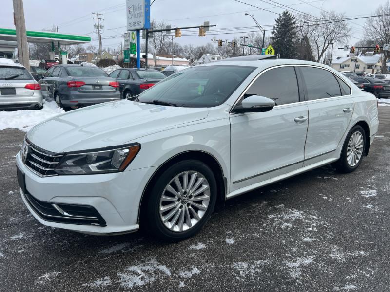 Volkswagen Passat SE PZEV 6A w/ Sunroof & Nav 2016