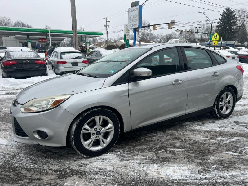 Ford Focus SE Sedan 2014