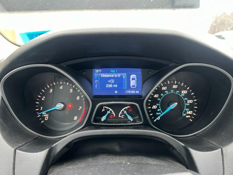 Ford Focus SE Sedan 2014