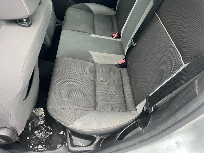 Ford Focus SE Sedan 2014