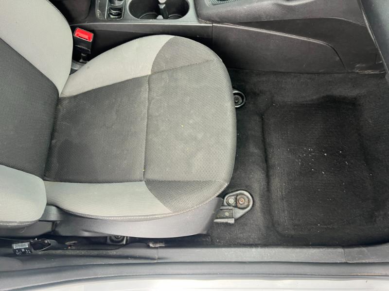 Ford Focus SE Sedan 2014