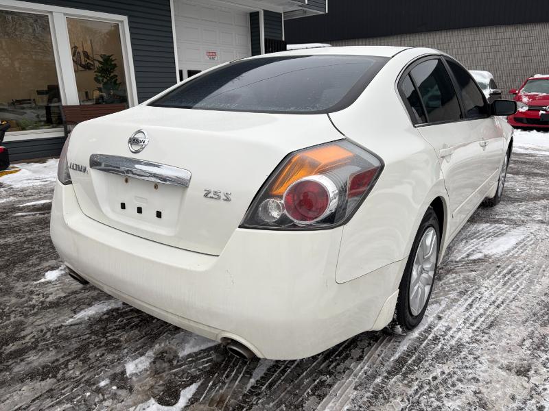 Nissan Altima 2.5 2012