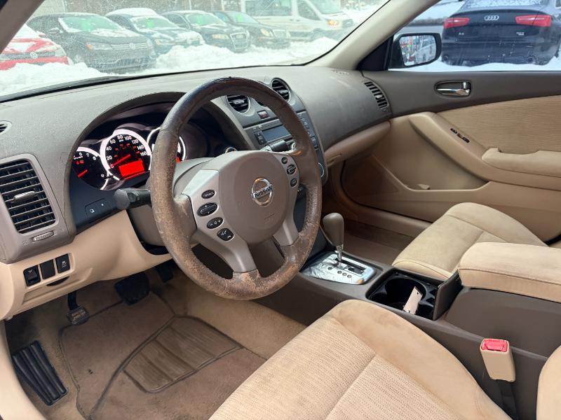 Nissan Altima 2.5 2012
