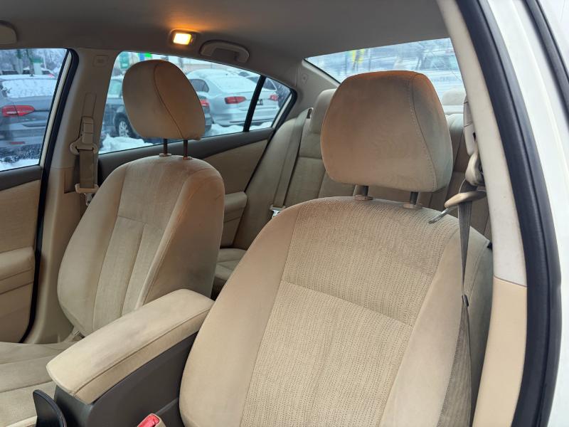 Nissan Altima 2.5 2012