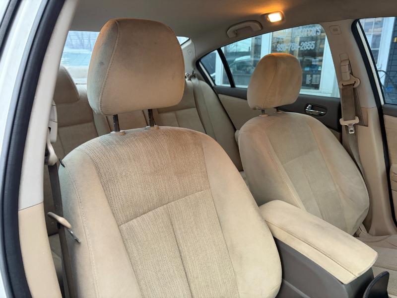 Nissan Altima 2.5 2012