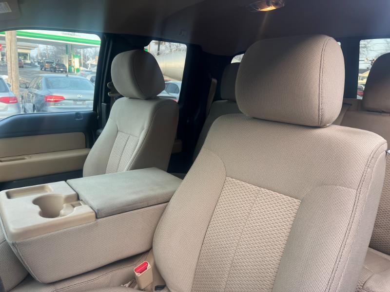 Ford F-150 XLT SuperCab 8-ft. Bed 4WD 2013