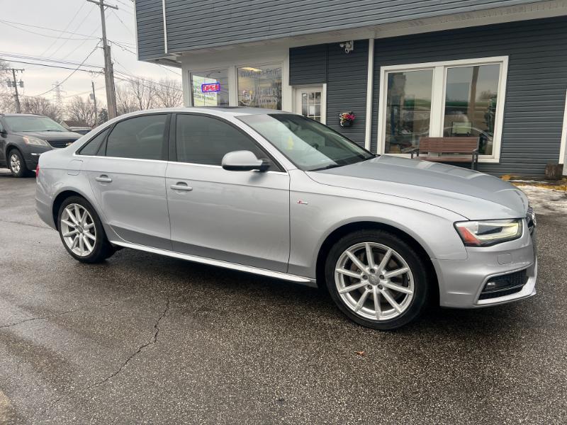 Audi A4 2.0T Sedan quattro Tiptronic 2015