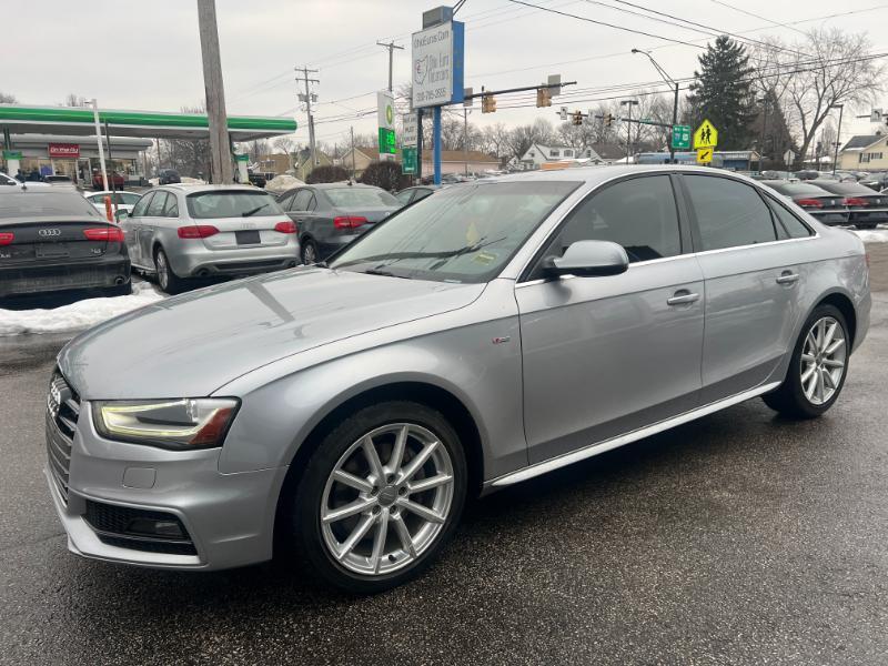 Audi A4 2.0T Sedan quattro Tiptronic 2015