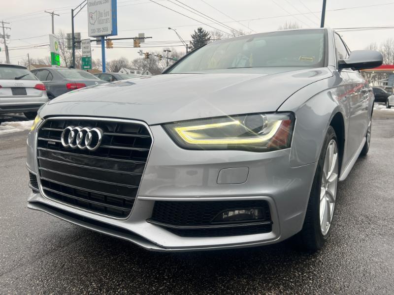 Audi A4 2.0T Sedan quattro Tiptronic 2015