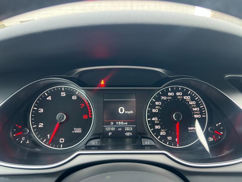 Audi A4 2.0T Sedan quattro Tiptronic 2015