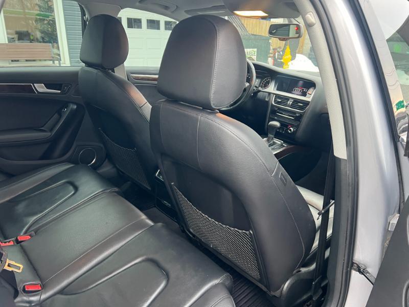 Audi A4 2.0T Sedan quattro Tiptronic 2015