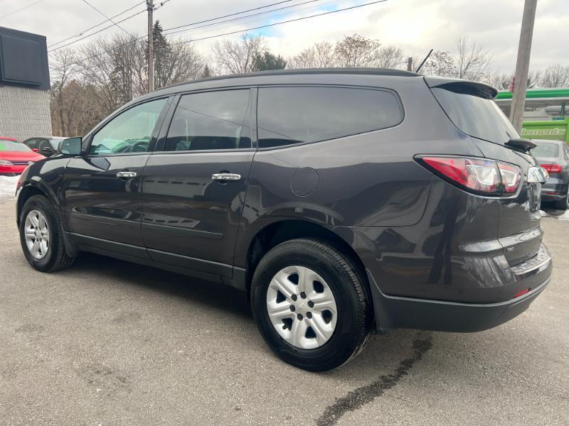 Chevrolet Traverse LS AWD w/PDC 2013