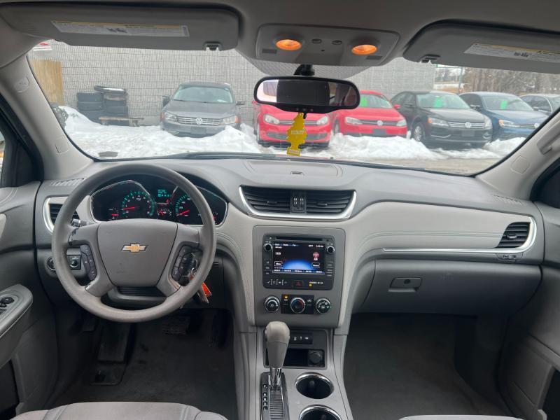 Chevrolet Traverse LS AWD w/PDC 2013