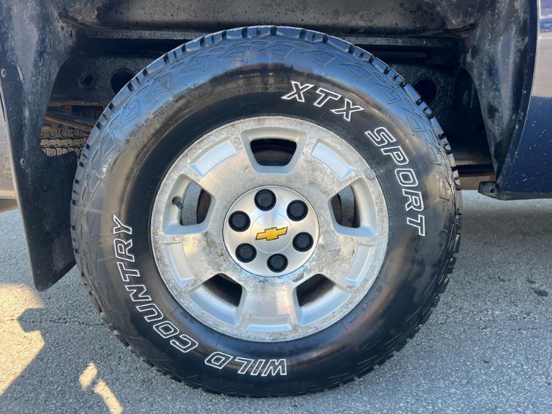 Chevrolet Silverado 1500 Work Truck Ext. Cab Long Box 4WD 2009